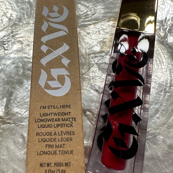 GXVE GWEN STEFANI
I’m Still Here Longwear Matte Liquid Lipstick Original Recipe - Picture 10 of 14